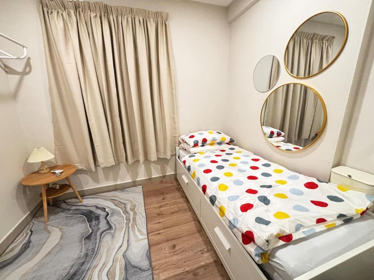 Apartment Cozy Dahlia Menara U2 Aeon *